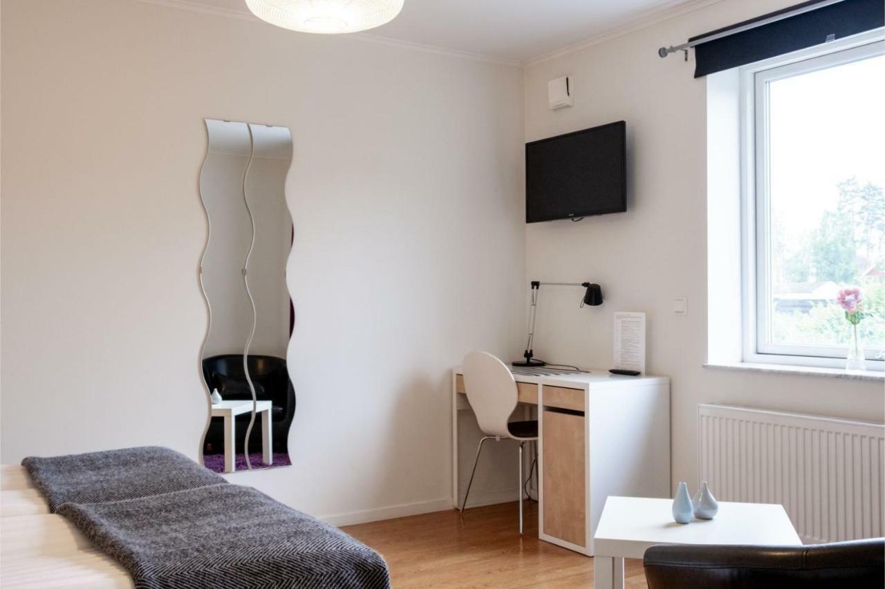 Ettsmart Hotell Sollentuna Exterior photo